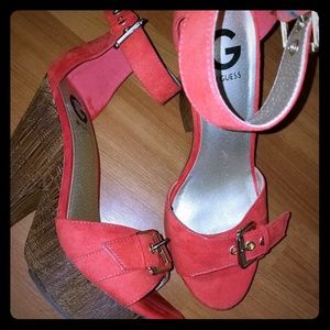 Guess wedges